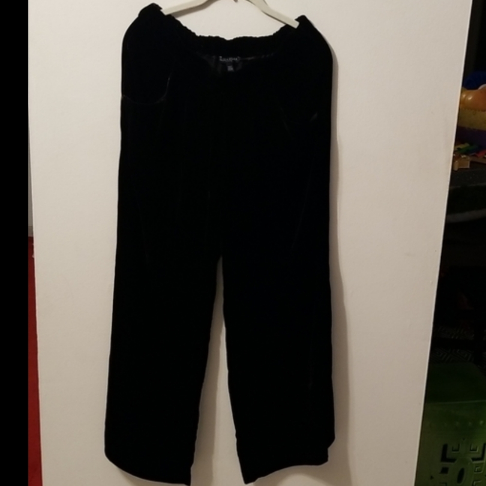 Wide leg pants by Eileen Fisher